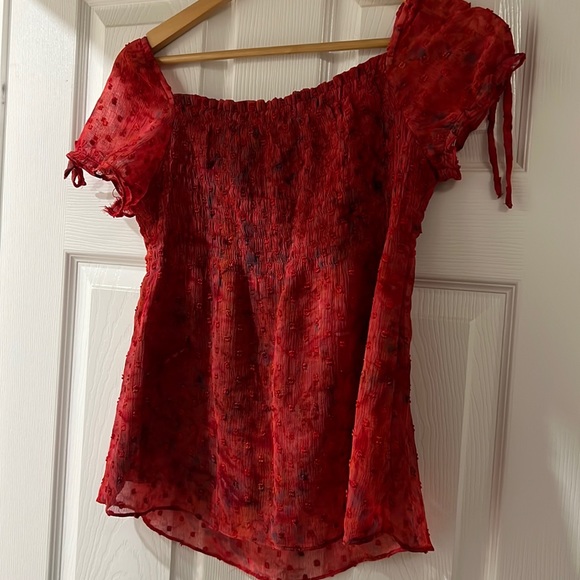 Sheer red blouse - Picture 1 of 2